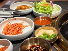 -韩白山·朝鲜族烤牛肉·酱蟹(长宁龙之梦店)
