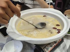 -鱼痴渔醉·食鲜集(月亮湾店)
