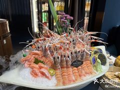-雍容荟活波龙自助餐(IFS黑金店)