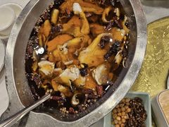 -鑫巴蜀小镇 · 水煮鱼专研店(玉桥店)