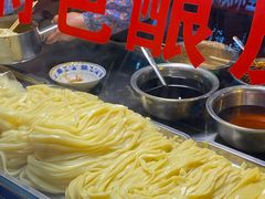 -正宁路小吃夜市