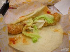 生菜和鸡肉卷成-德克士(三门路店)