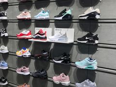 -NIKE品牌体验店(南京东路店)