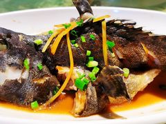 -三亚火车头万人海鲜广场