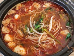 -傣家妹子过桥米线(一号店)