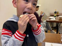 -MADO冰淇淋咖啡馆(淘金店)