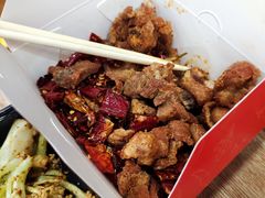 -南门金峰辣子鸡·玩串串(昌发展万科广场店)