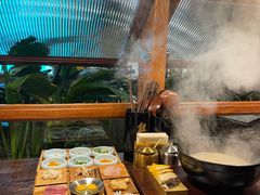 -银米·云南传统过桥米线(双廊黑金冠店)