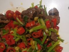 -卢大鲜鱼头捞饭(美利广场店)