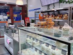 -白玉兰食品(中山公园龙之梦店)