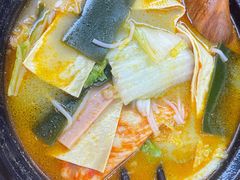 -金陵杨胖子·砂锅麻辣烫(金轮新天地店)
