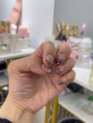 -尤米一站式美甲美睫