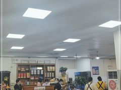 大堂-肥婆麻辣火锅.顺德首创药材麻辣火锅(容桂店)