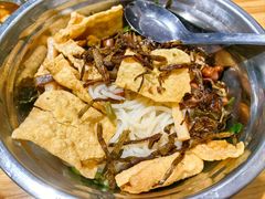 -柳州肥姨妈大骨螺蛳粉(曹路店)