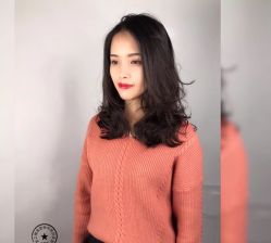 -虫二·专注健康烫染沙龙