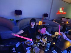 -INLOVE Live House