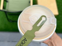 拿铁-AOKKA COFFEE(万象前海快闪店)