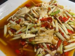 -三叔特色自贡菜(中海国际店)