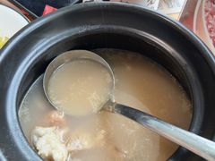 -莲餐厅·湖北菜·潜江小龙虾店(愚园路店)