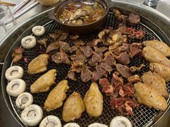 -彝人部落火盆烧烤(原内环足球场店)