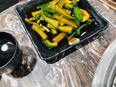 -啊美丽炭火烤肉(滑翔一店)