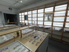-罗伯特眼镜·蔡司官方授权(罗湖国贸店)