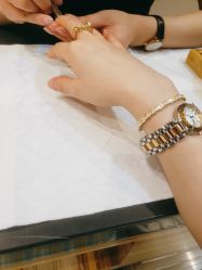 -悦指间美甲美睫
