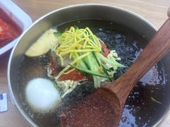 -服务大楼冷面(延大店)