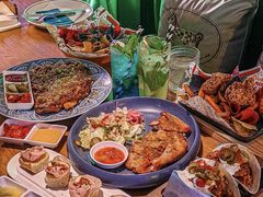 -Famous肥猫墨西哥音乐餐吧(五棵松华熙LIVE店)