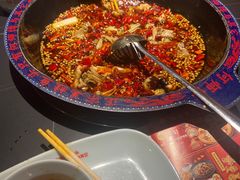-何师傅美蛙鱼头(汉街店)