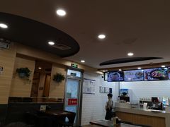 -李先生牛肉面大王(北京站售票厅餐厅)