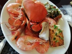 -荣誉国际酒店-云顶旋转餐厅