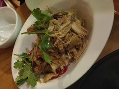 拌鸡肉-蓝珊甄选海鲜自助·火锅大排档(近阿那亚店)