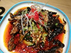 -山城外·非遗酸菜鱼(新都汇融店)