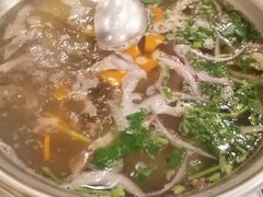 -马尔龙新疆饭店·清真(瑞景店)