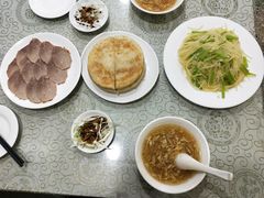 -李连贵熏肉大饼(沈阳站店)