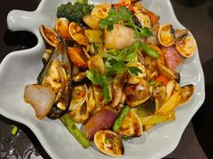 -大头虾越式风味餐厅(光明广场店)