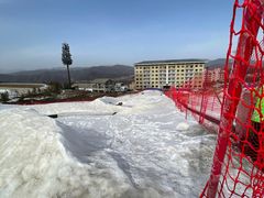 -鳌山滑雪度假区