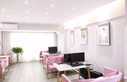 -十月摄影•专注孕婴童写真(汉口香港路店)