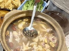 -威邵鸡煲(西华路总店)