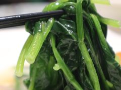 上汤菠菜-维园悦谱·海派家常菜(乌鲁木齐南路店)