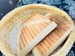 三角饼-八两八金·莱芜特色炒鸡(市南漳浦路店)
