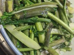 -廖师傅大蒜炒腊肉(袁家岭店)