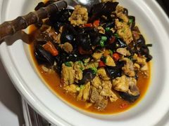 -饭橘汉江码头·乡野土菜馆(静安路店)