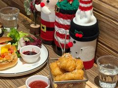 -Common Table · Brunch & Coffee