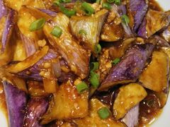 肉沫烧山茄子-吕氏疙瘩汤·新派鲁菜(东城万达广场店)