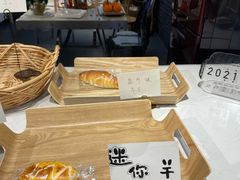 -小涵家蛋糕·咖啡(金山湖花园店)