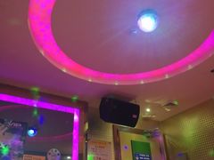 -欢乐驿站量贩式KTV(西丽店)