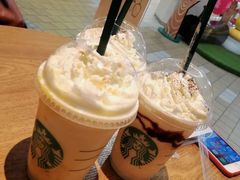 -星巴克(杭州西湖银泰1F店)