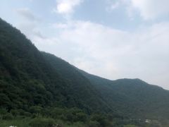 -秦岭峡谷漂流景区